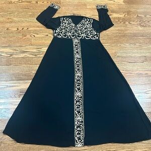 Abaya woman size 3 new